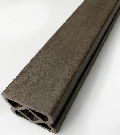 Перила верхние и нижние 66x55x4000 из дерева и пластика купить в Твери